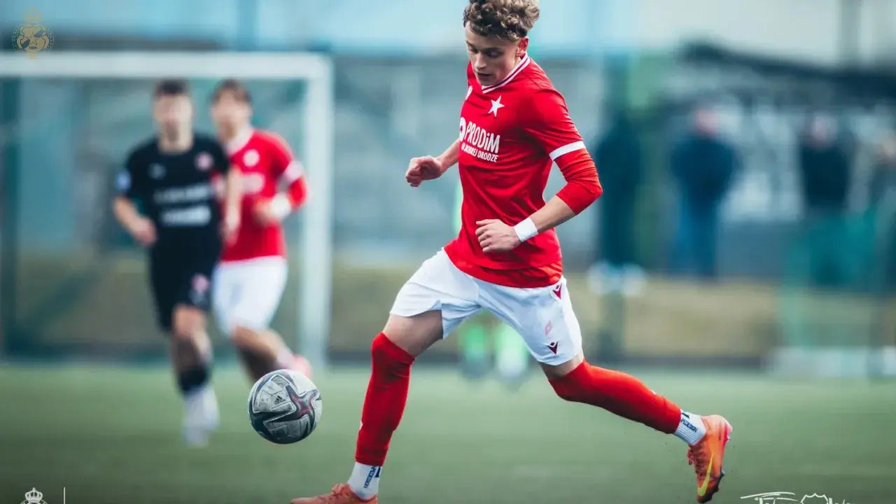 Zdjęcie: U-17: Lider górą. Przegrana z Legią