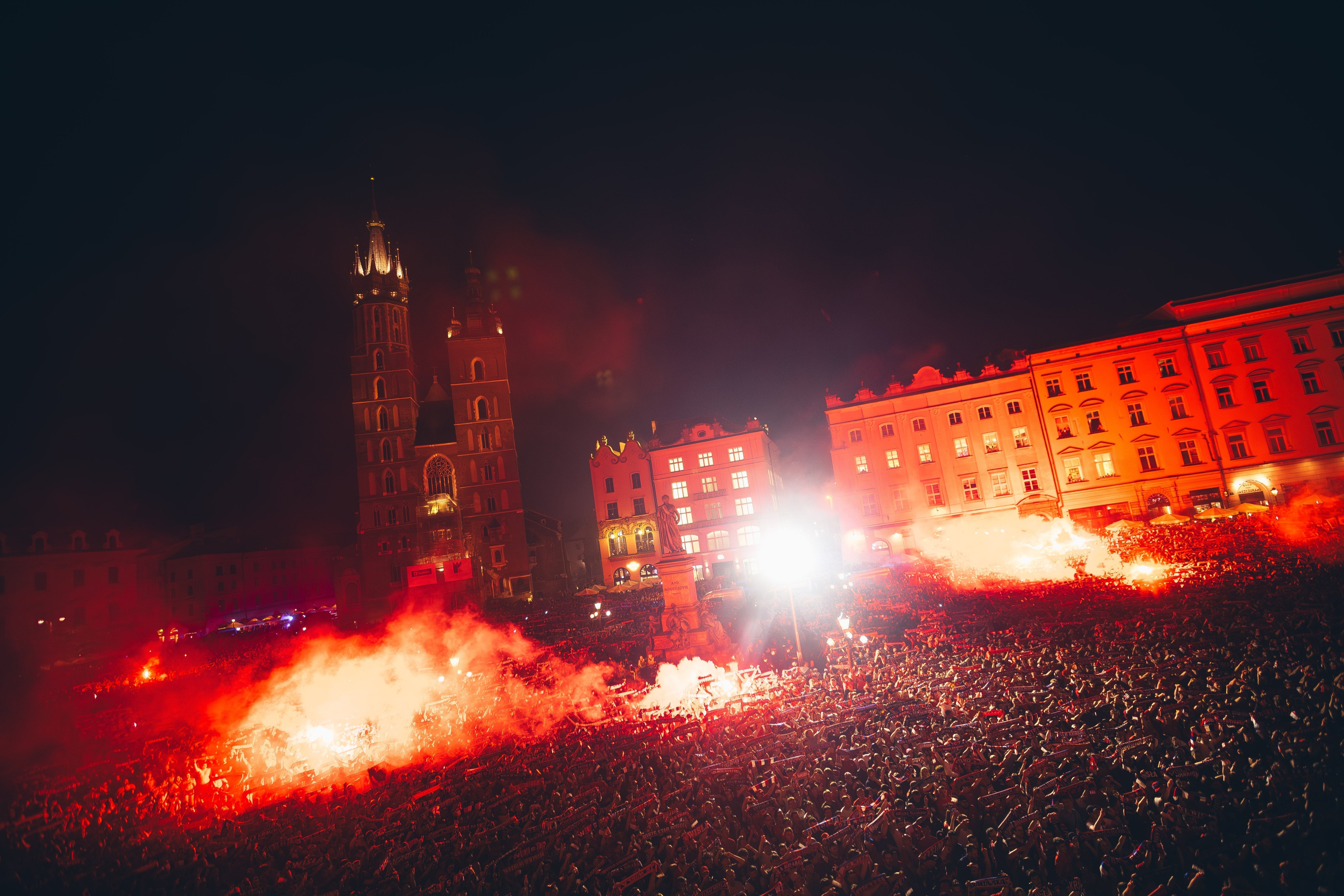 FETA NA RYNKU GŁÓWNYM - Wisła Kraków® Official Platform