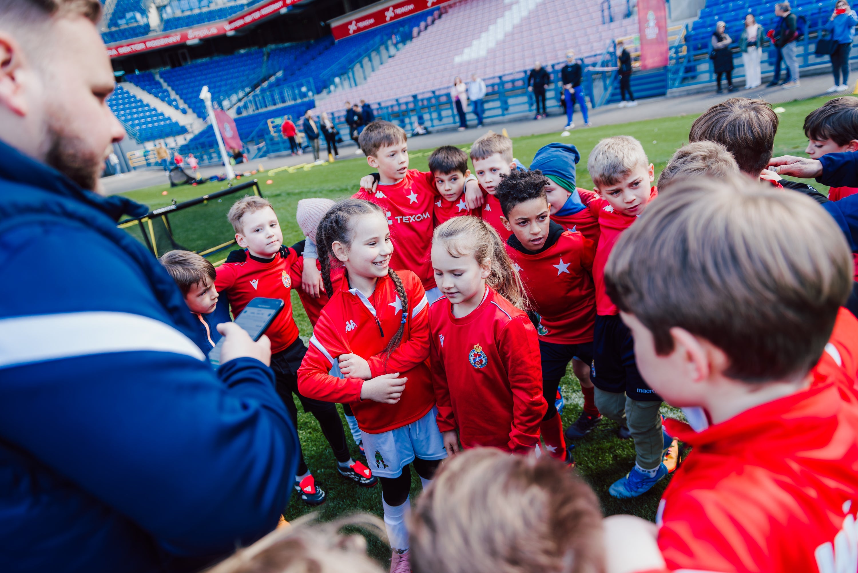 Trening Wisła Junior na Synerise Arenie Kraków - Wisła Kraków® Official Platform