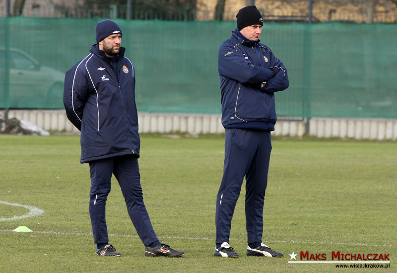 Wietrzny trening — archiwum Wisły Kraków