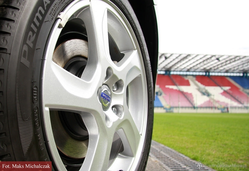 Volvo Oficjalnym Partnerem — archiwum Wisły Kraków