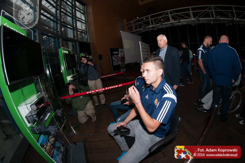 Premiera gry FIFA 15! — archiwum Wisły Kraków