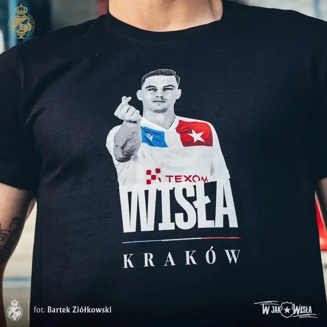 T-shirt Ángel Rodado #AR9 „Pozytywne Wariat” – czarny Official FanShop - TS Wisła Kraków SA