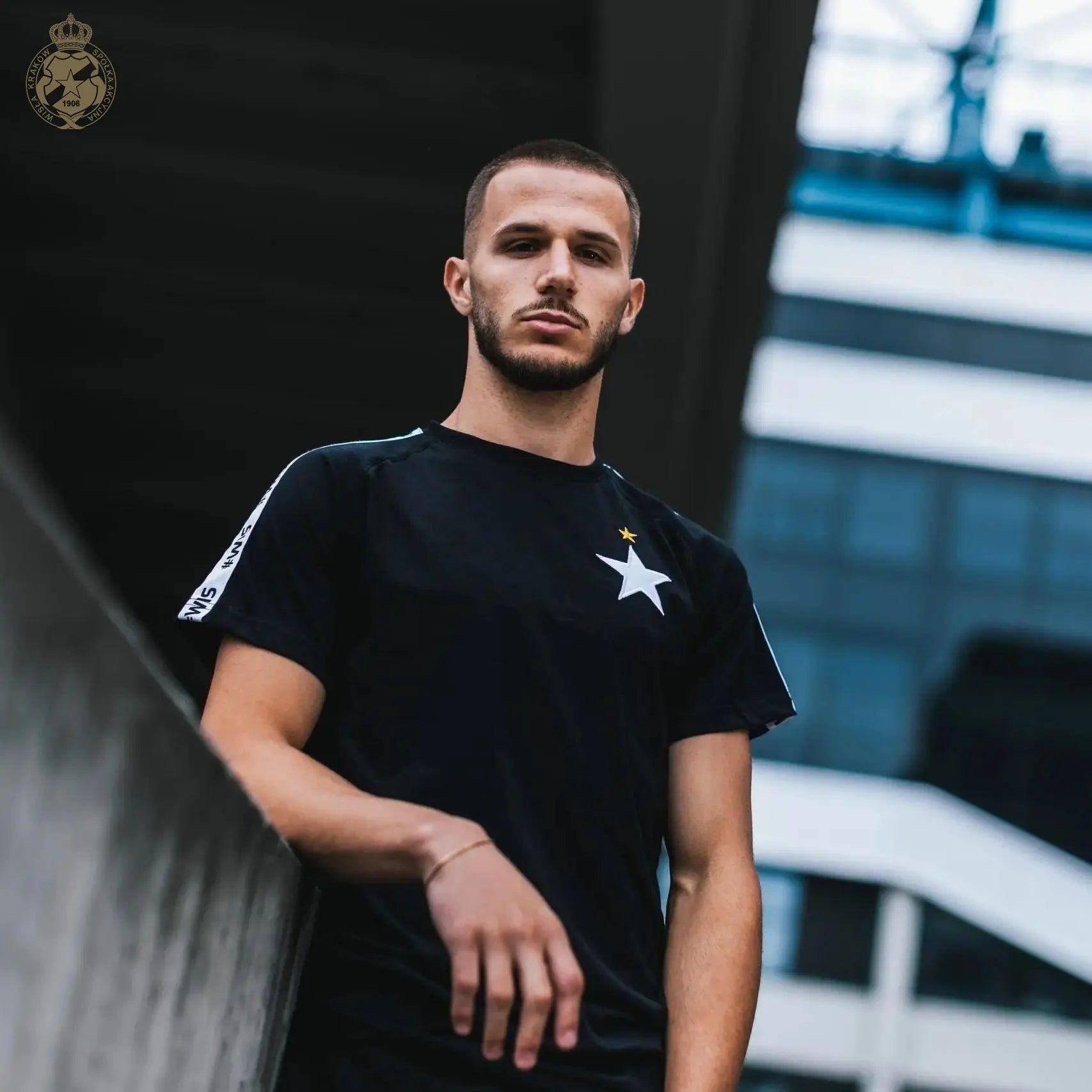 T-shirt Wis - czarny Official FanShop - TS Wisła Kraków SA