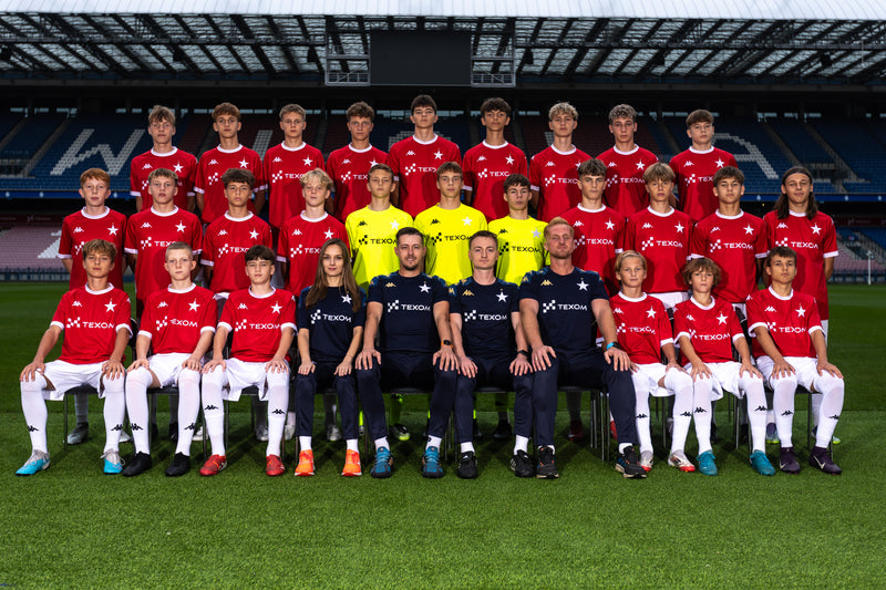 U15