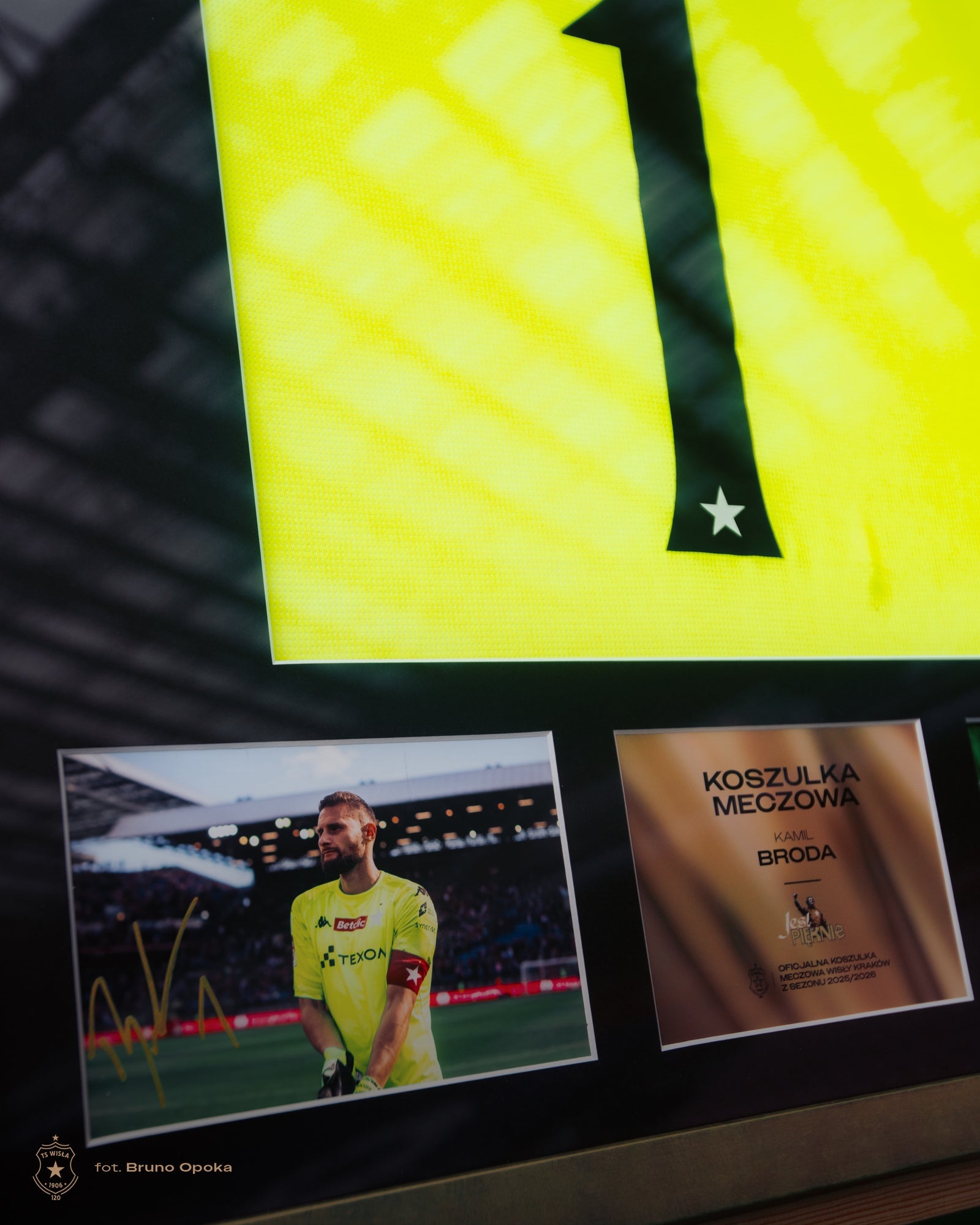Licytacja: Rama kolekcjonerska – Kamil Broda #1 | Wisła Kraków - Official FanShop - TS Wisła Kraków SA
