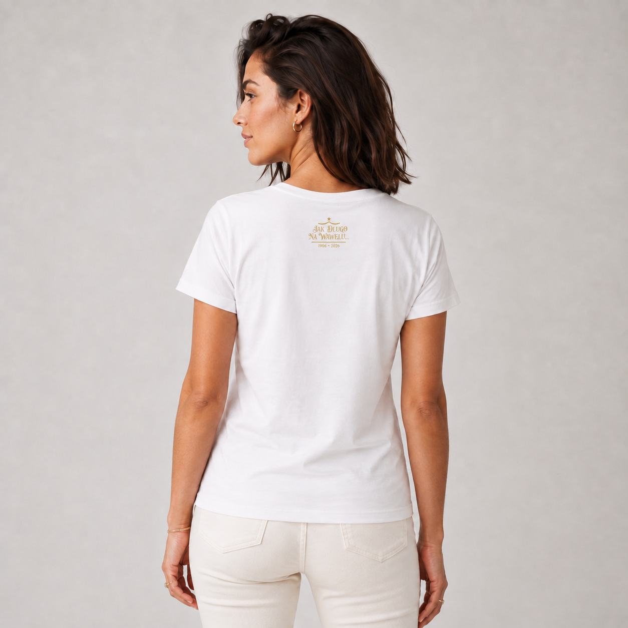 T-shirt Herb 120 damski - biały - Wisła Kraków® Official Platform