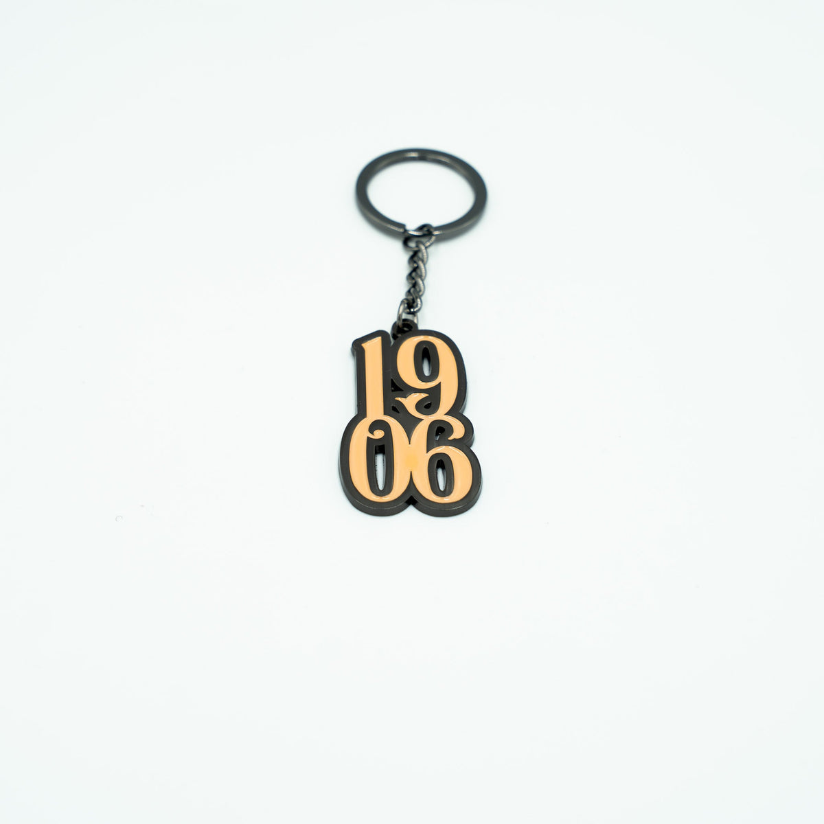 Brelok 1906 - metalowy - TS Wisła Kraków 1906 - Przestrzeń Białej Gwiazdy