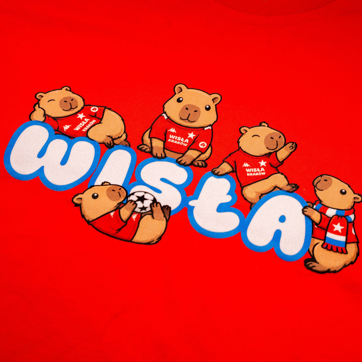 T-shirt dziecięcy kapibarki - czerwony - TS Wisła Kraków 1906 - Przestrzeń Białej Gwiazdy