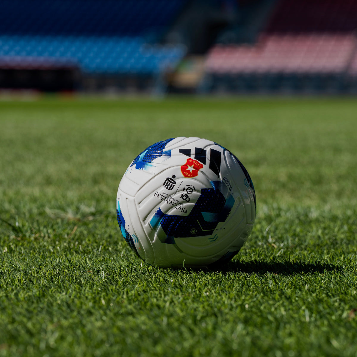 Piłka Adidas - rozmiar 1 - TS Wisła Kraków 1906 - Przestrzeń Białej Gwiazdy