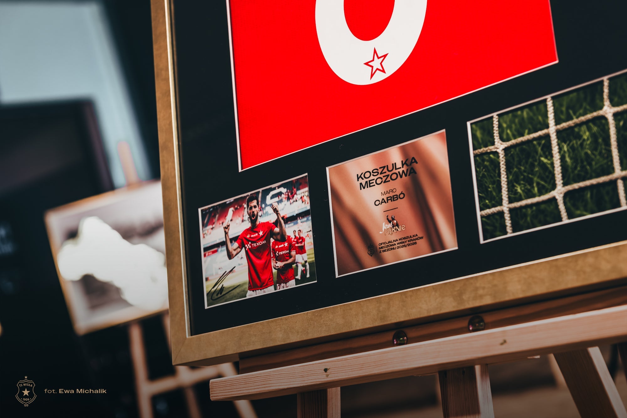 Rama kolekcjonerska – Marc Carbó #8 | Wisła Kraków - Official FanShop - TS Wisła Kraków SA