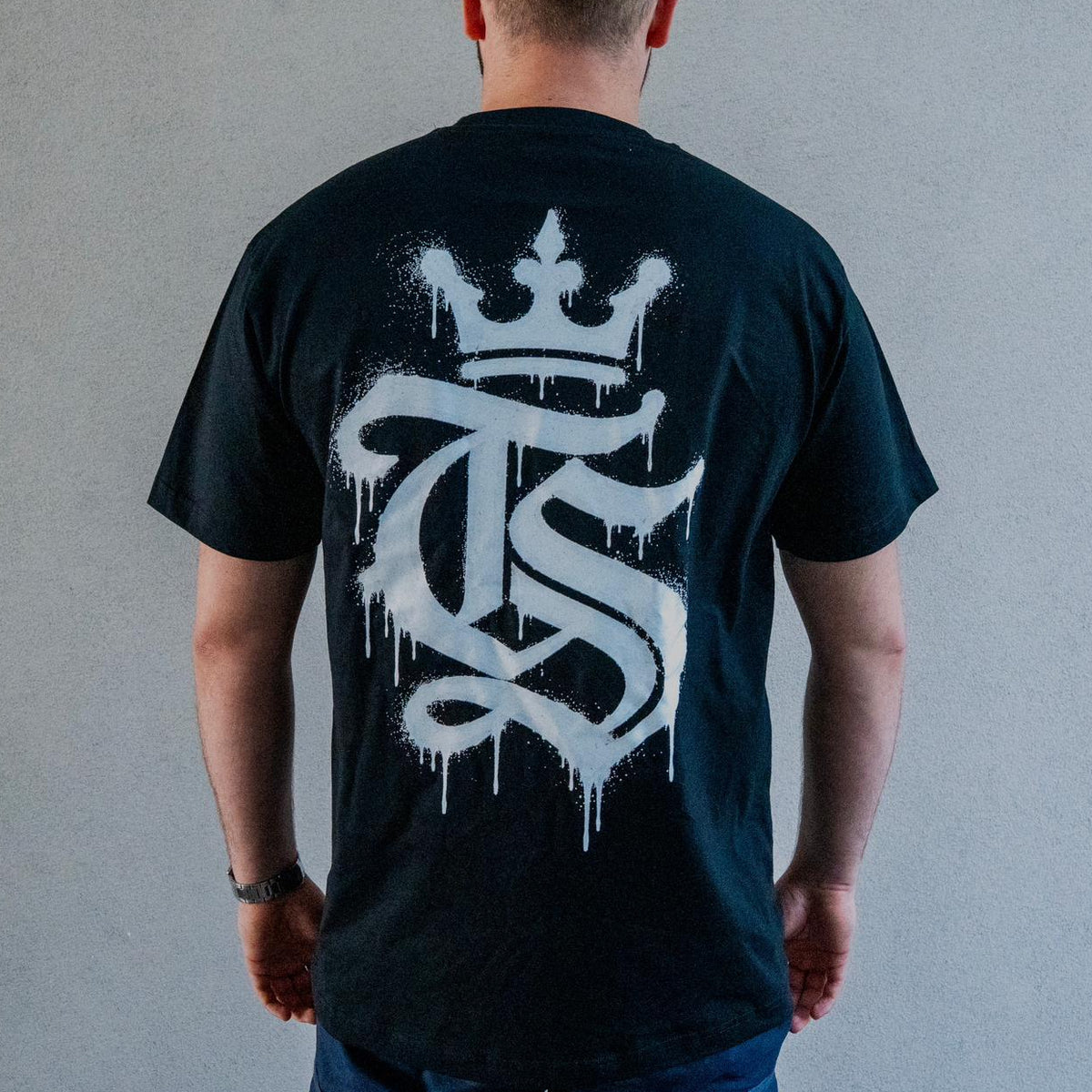 T-shirt graffiti TS - czarny - TS Wisła Kraków 1906 - Przestrzeń Białej Gwiazdy
