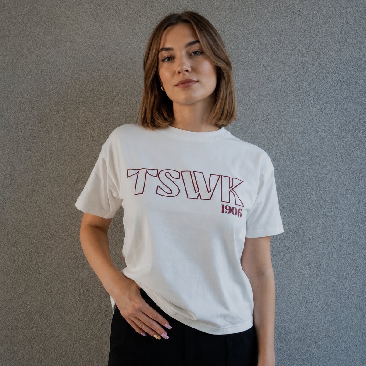 T-shirt damski TSWK 1906 - biały - TS Wisła Kraków 1906 - Przestrzeń Białej Gwiazdy